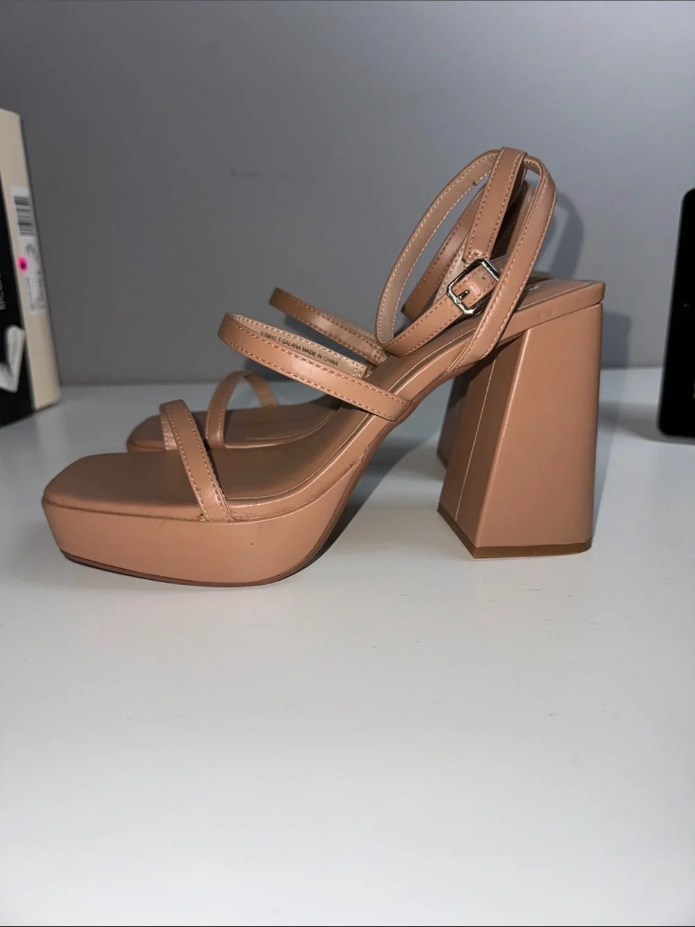 BCBGeneration Galana Nude Platform Block Heel Strappy Sandals Women’s 9.5M NIB